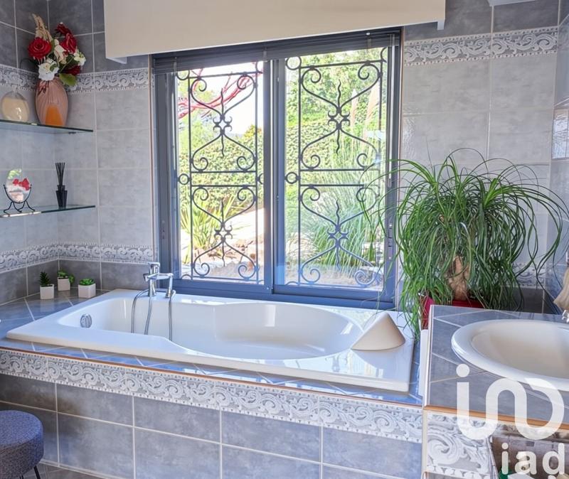 Maison - 146 m² - 4 pièces