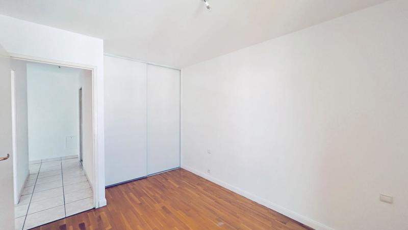 Appartement - 110 m² - 4 pièces