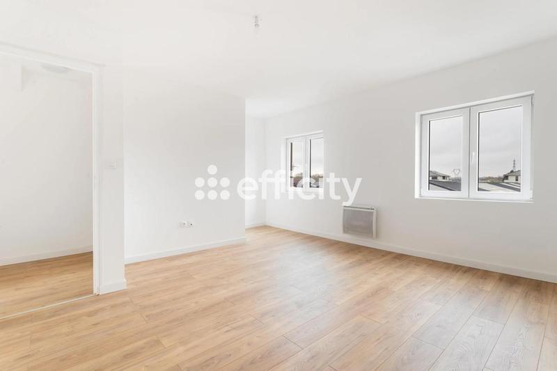 Maison de ville - 137 m² - 6 pièces