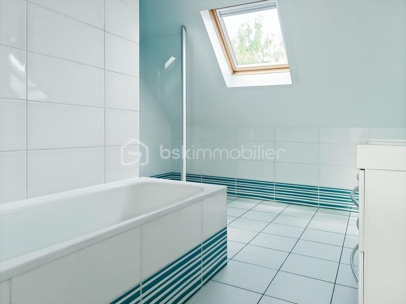 Maison - 123 m² - 6 pièces