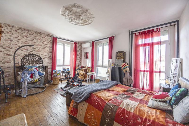 Maison - 151 m² - 6 pièces