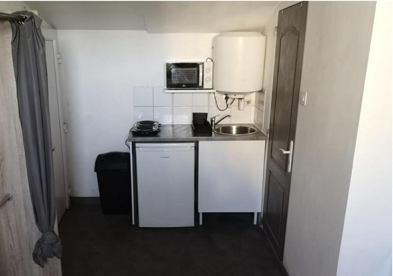 Studio - 15 m² - 1 pièce