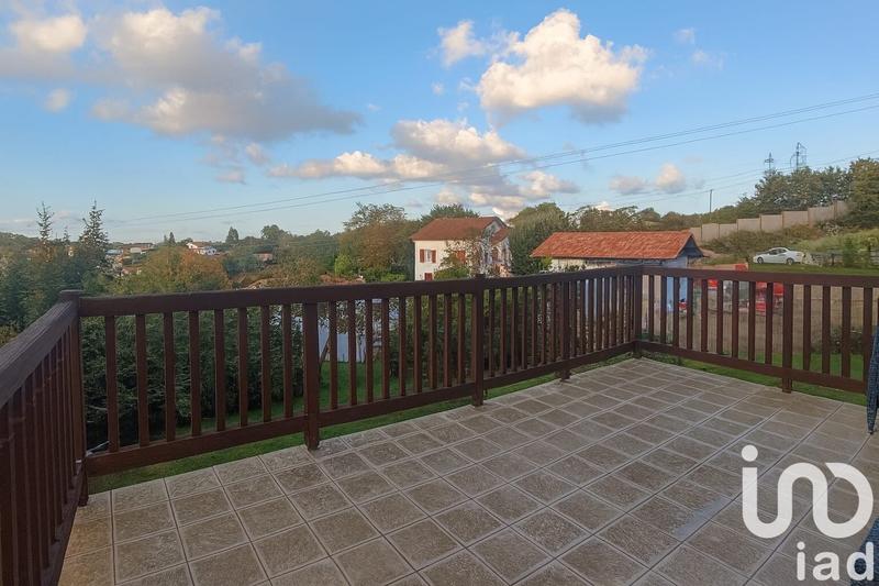 Maison - 158 m² - 8 pièces