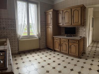 Maison - 97 m² - 4 pièces