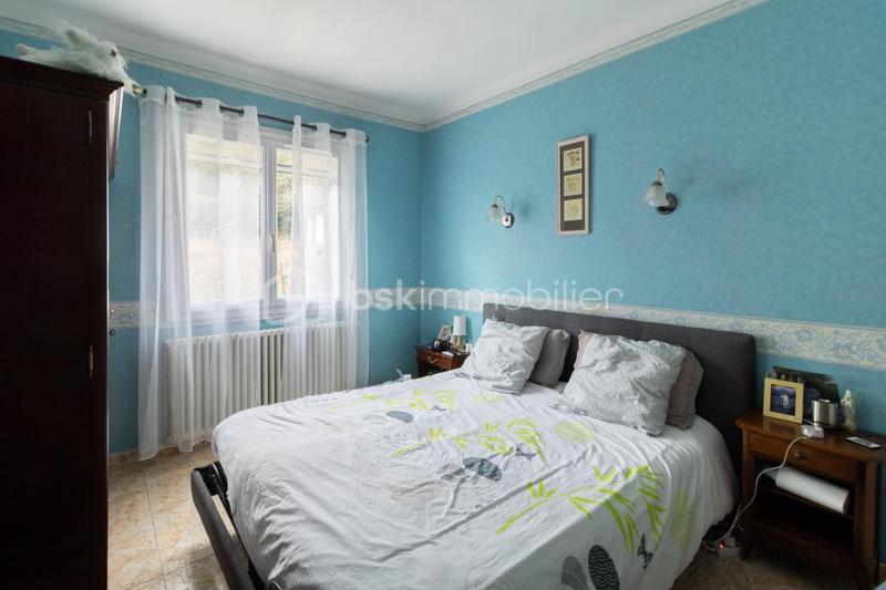 Villa - 147 m² - 8 pièces