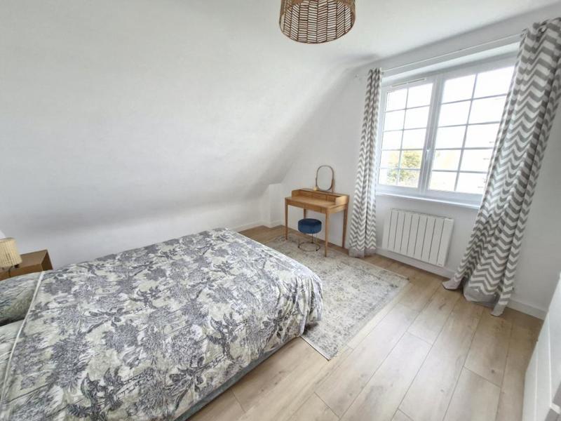 Maison - 140 m² - 7 pièces