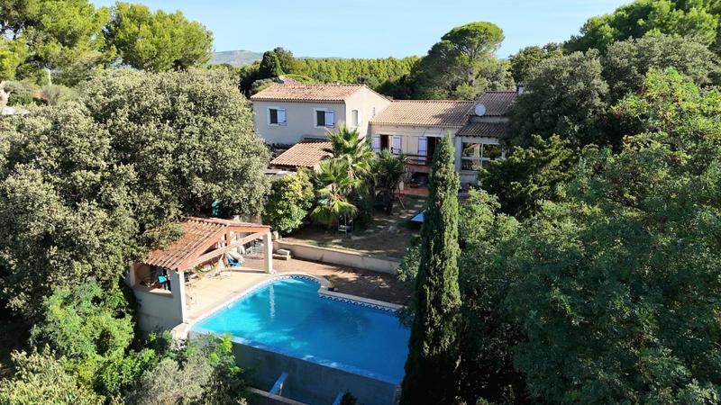 Maison - 149 m² - 6 pièces