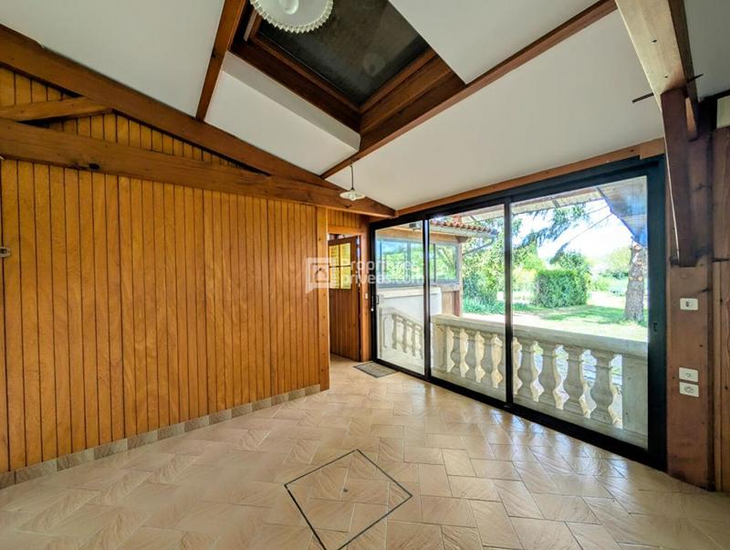 Maison - 140 m² - 4 pièces