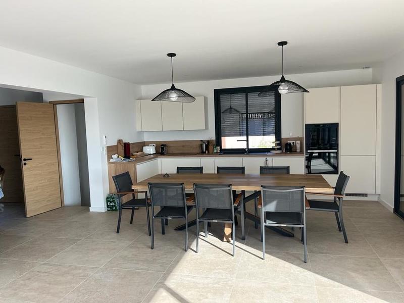 Villa - 160 m² - 5 pièces