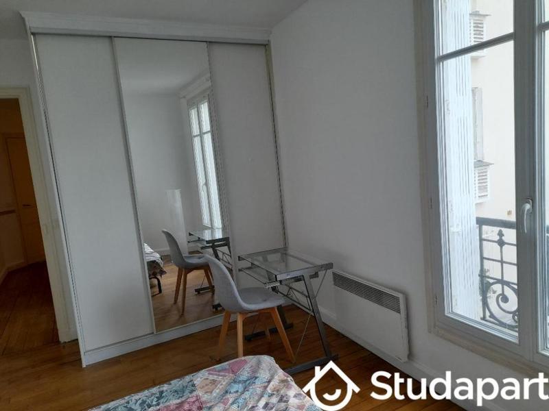 Chambre - 13 m² - 1 pièce