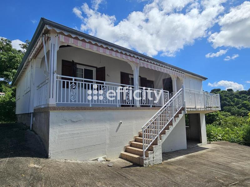 Maison - 97 m² - 4 pièces