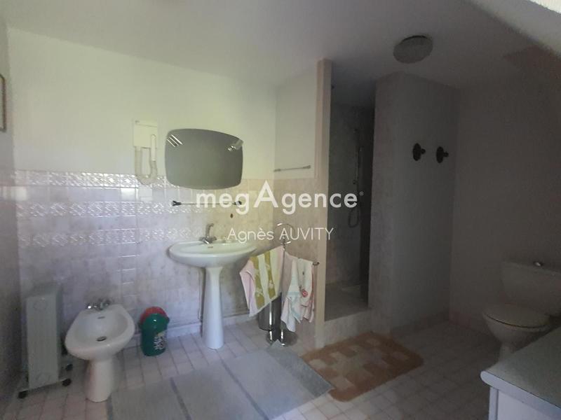 Maison - 290 m² - 6 pièces