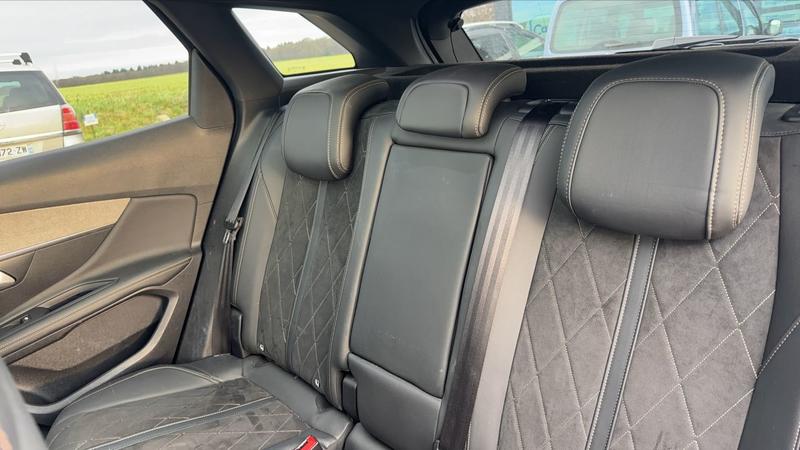 Peugeot 3008 2.0 BlueHDi 180 Eat8 Gt