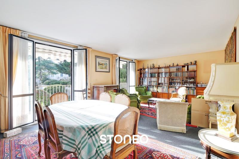 Appartement ancien - 104 m² - 5 pièces