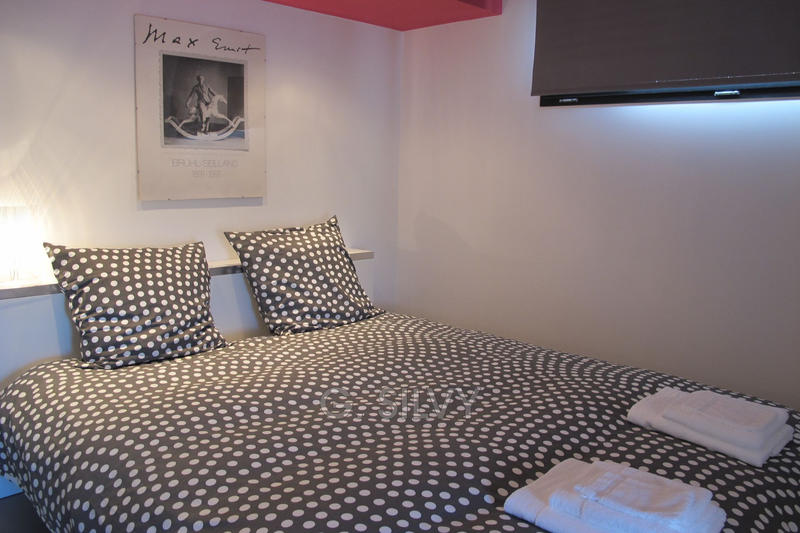 Mas - 260 m² - 10 pièces