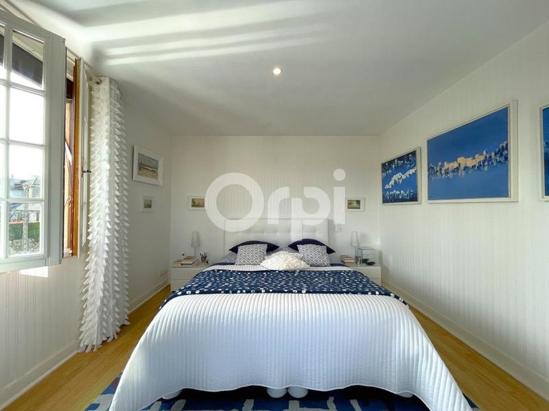 Maison - 162 m² - 5 pièces