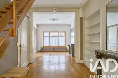 Maison - 190 m² - 9 pièces