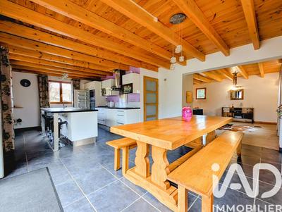 Maison - 151 m² - 5 pièces