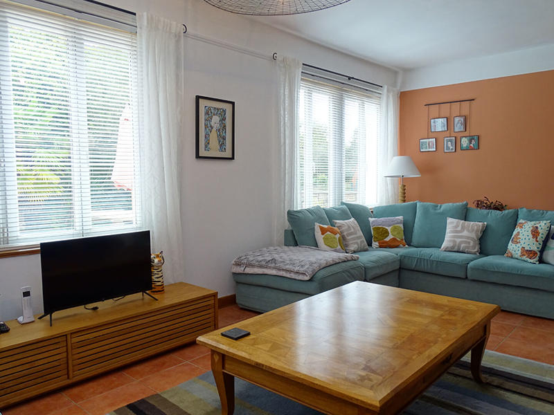 Maison - 418 m² - 15 pièces