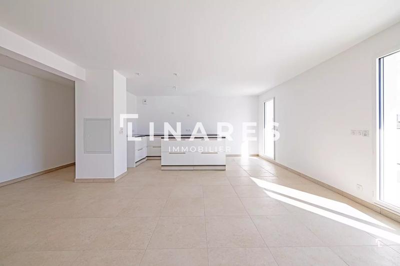 Appartement - 109 m² - 4 pièces