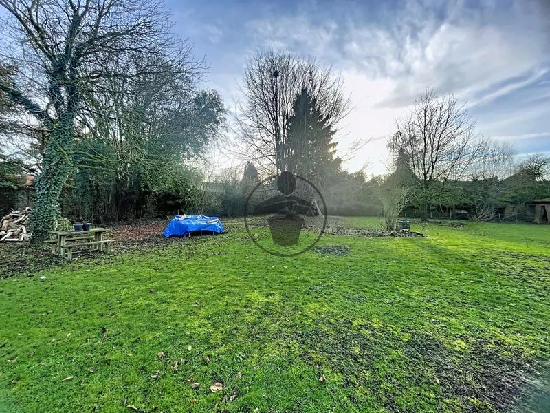 Maison - 165 m² - 6 pièces