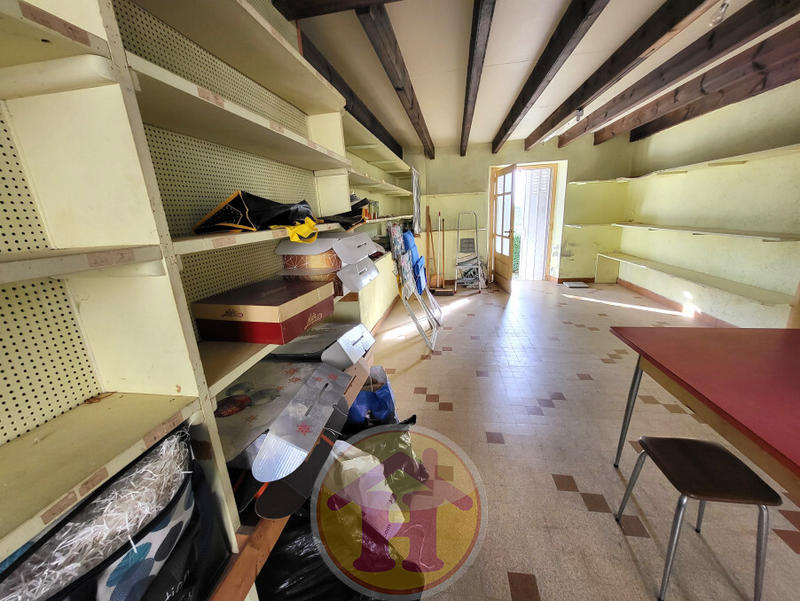 Maison - 145 m² - 8 pièces