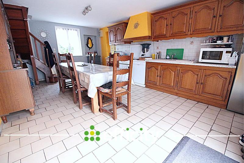 Maison - 150 m² - 5 pièces