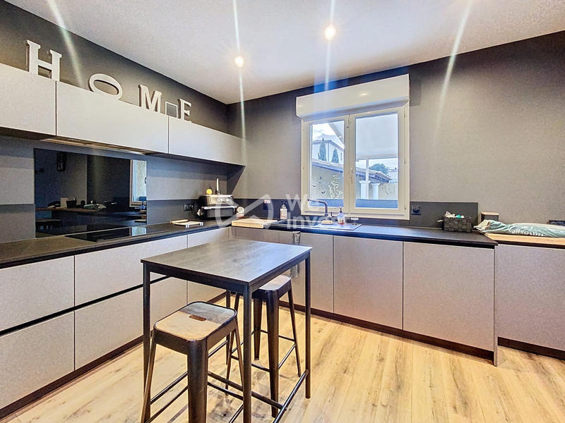 Maison - 165 m² - 5 pièces