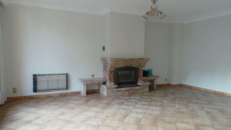 Maison - 220 m² - 8 pièces