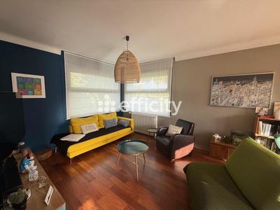 Maison - 107 m² - 4 pièces