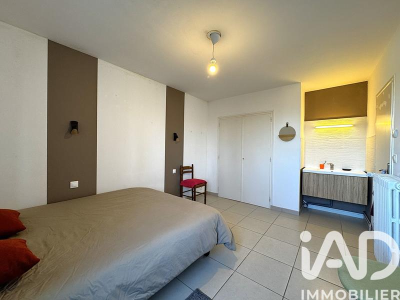 Appartement - 93 m² - 5 pièces