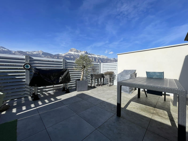 Appartement - 77 m² - 4 pièces