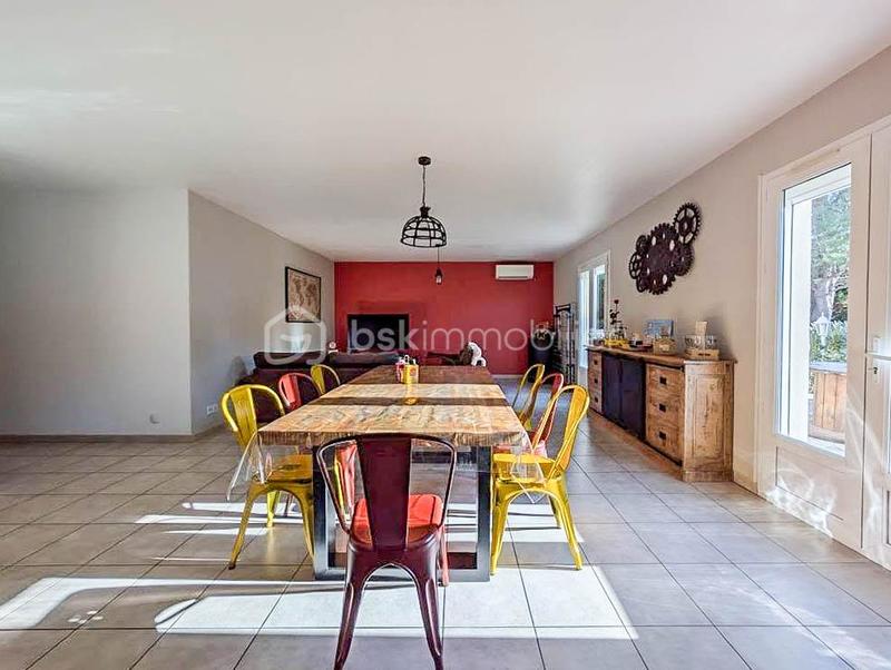 Maison - 105 m² - 5 pièces
