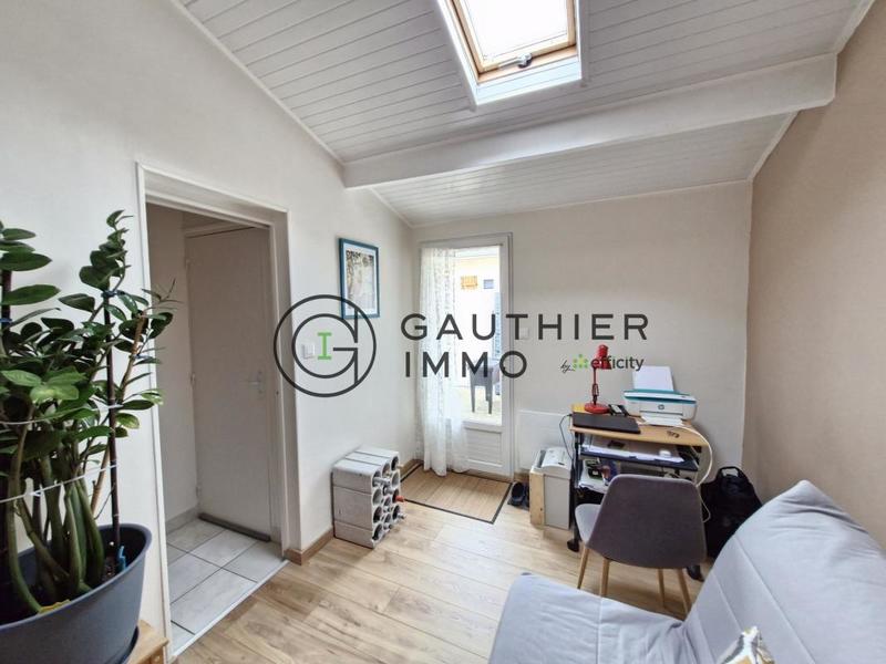 Maison - 75 m² - 5 pièces