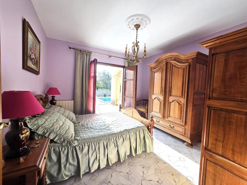 Villa - 150 m² - 4 pièces