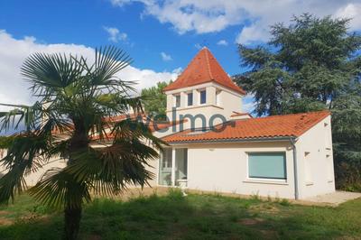 Maison - 180 m² - 6 pièces