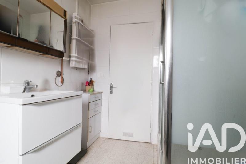 Maison - 92 m² - 5 pièces