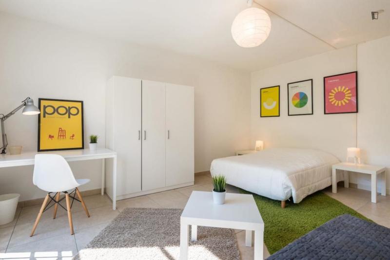 Chambre - 10 m² - 4 pièces