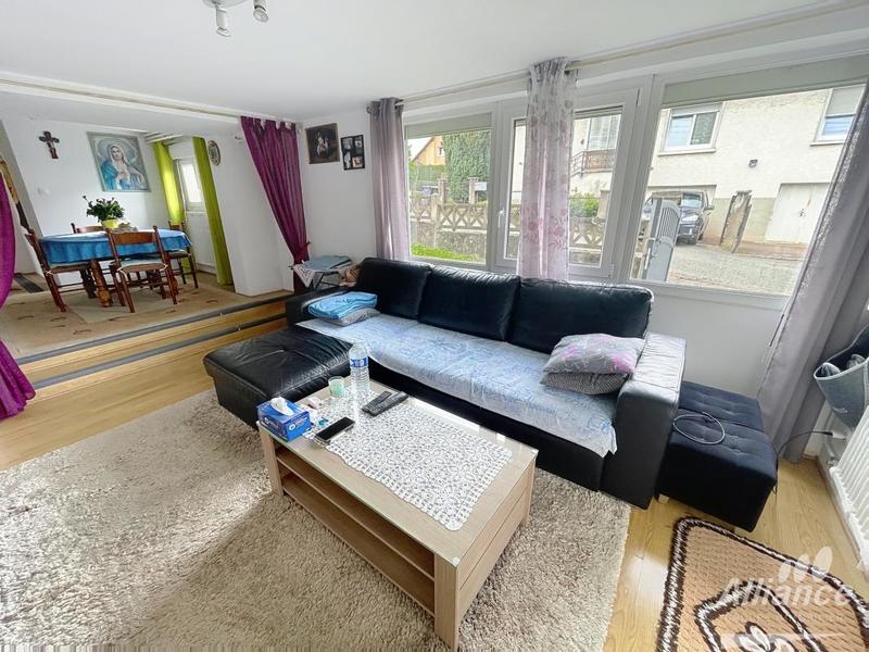 Maison - 150 m² - 8 pièces