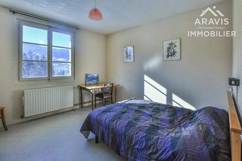 Maison - 398 m² - 13 pièces