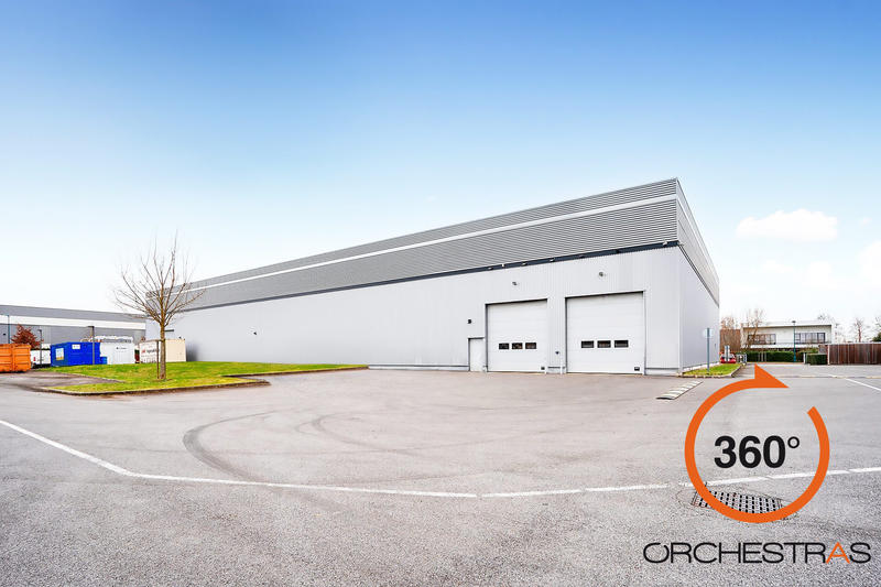 Entrepôt - 3 300 m²