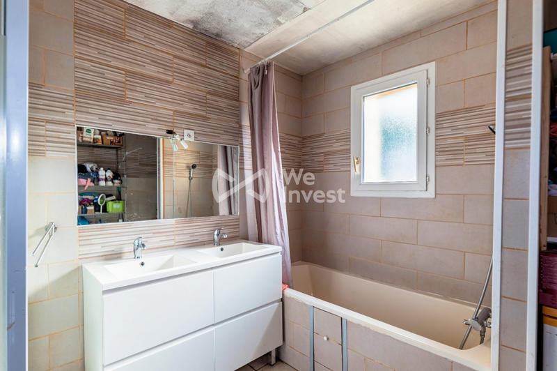 Maison - 97 m² - 5 pièces