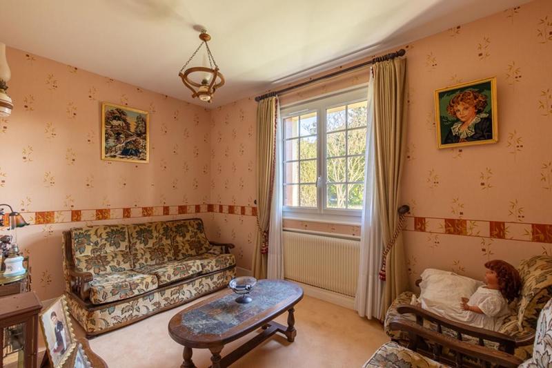 Maison - 308 m² - 10 pièces