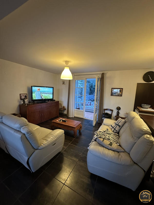 Maison - 90 m² - 5 pièces