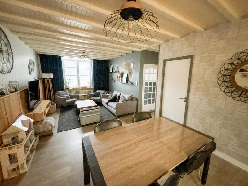 Maison - 121 m² - 5 pièces