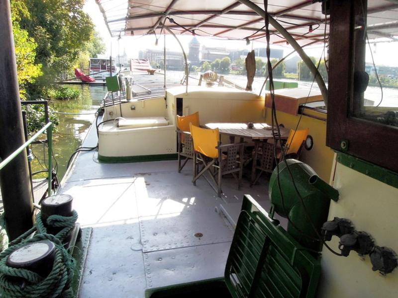 Maison - 180 m² - 7 pièces