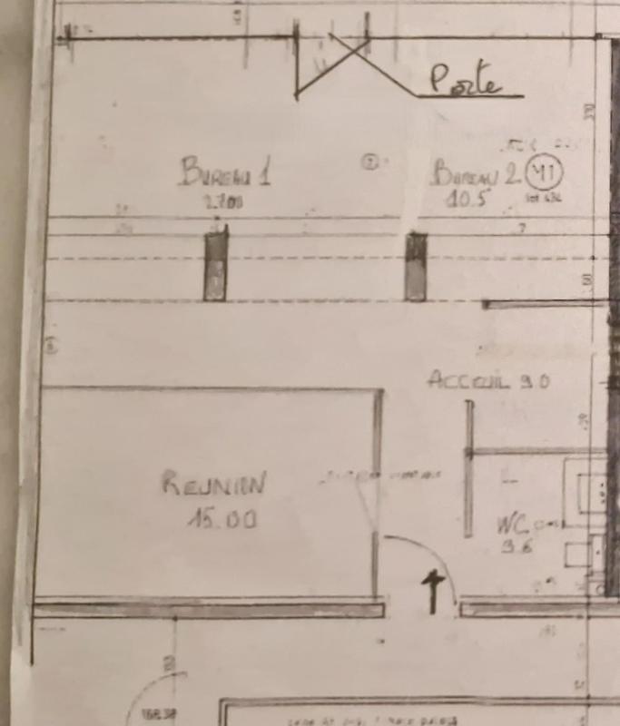 Local commercial - 62 m² - 4 pièces