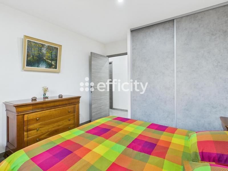 Maison - 142 m² - 5 pièces