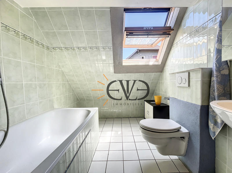 Maison - 91 m² - 6 pièces