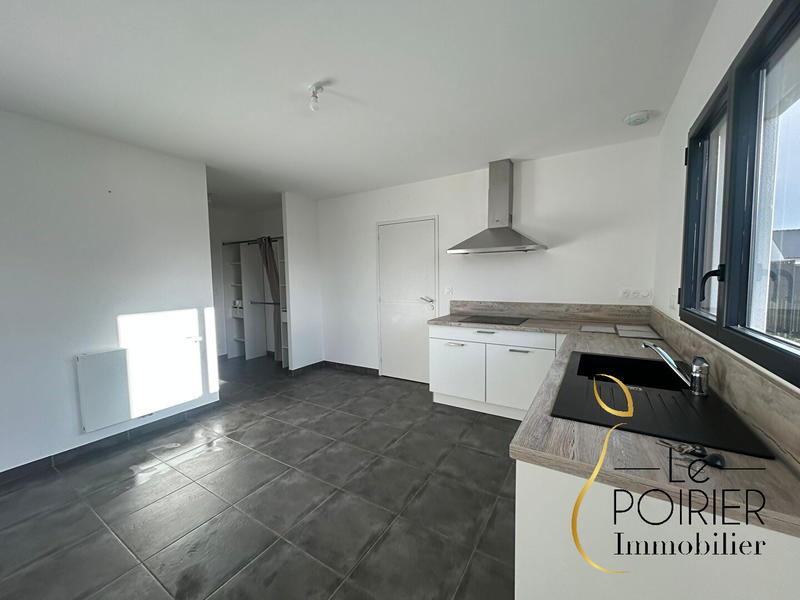 Maison - 93 m² - 4 pièces